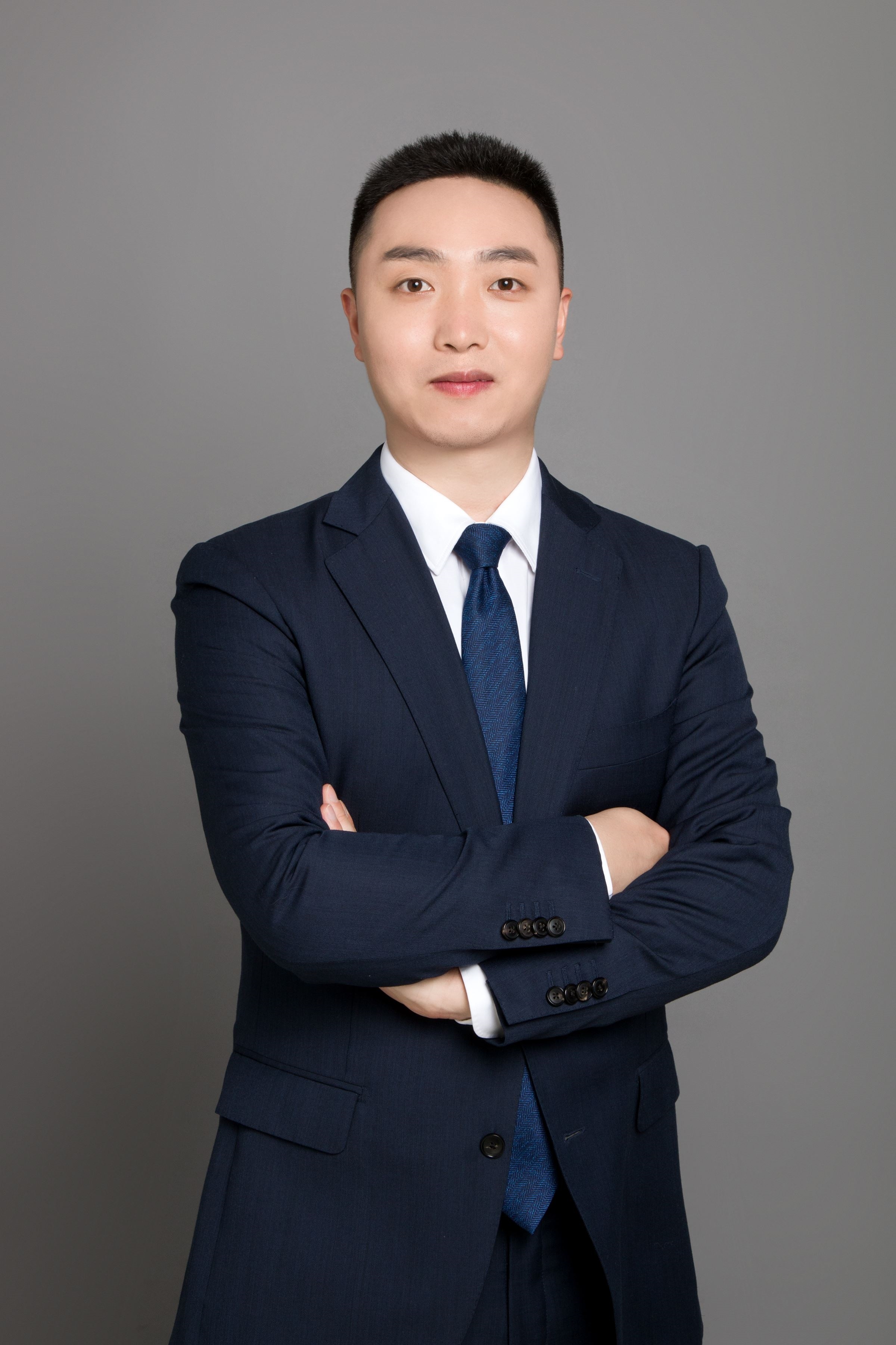 王加业2.jpg 王加业2.jpg